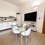 La Casa Di Leo *